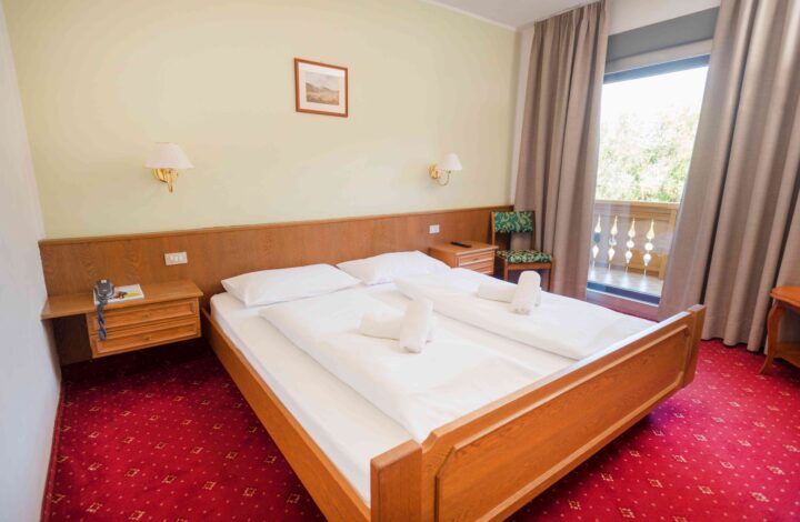Double room for single occupancy